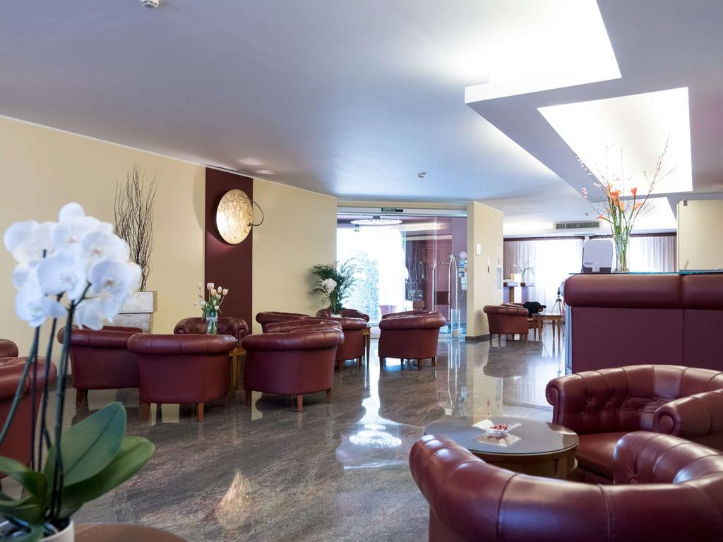 Appia Antica Hotel Corato Exterior foto